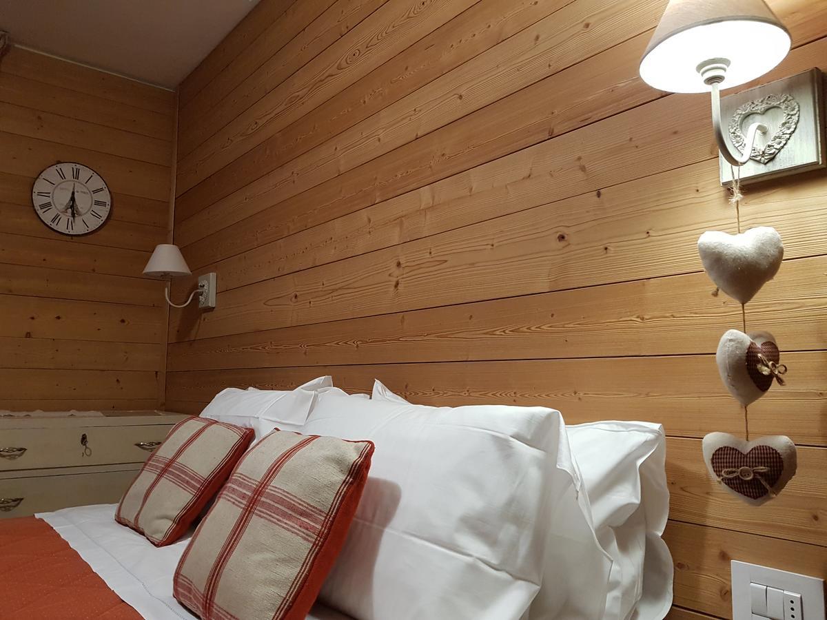 ברנזי Hotel Pedretti מראה חיצוני תמונה