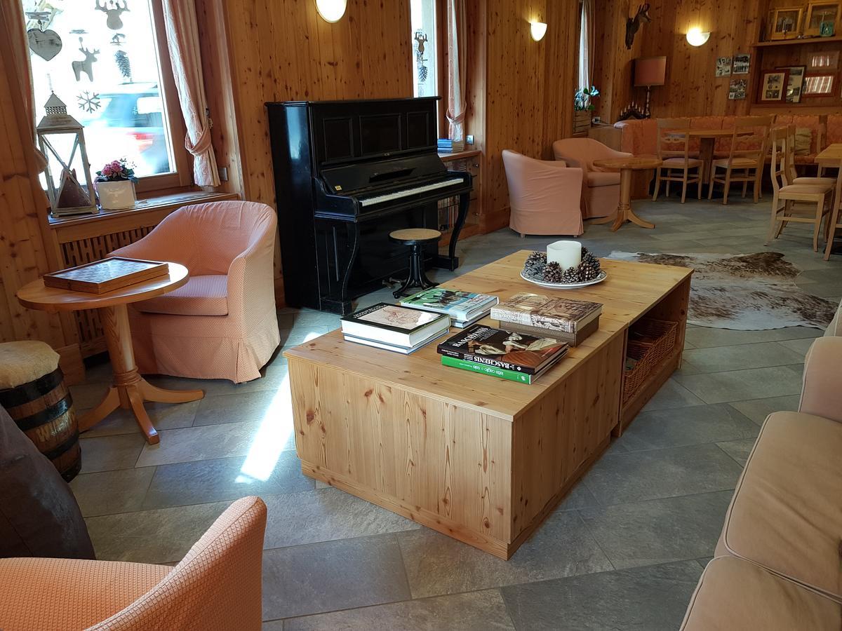 ברנזי Hotel Pedretti מראה חיצוני תמונה