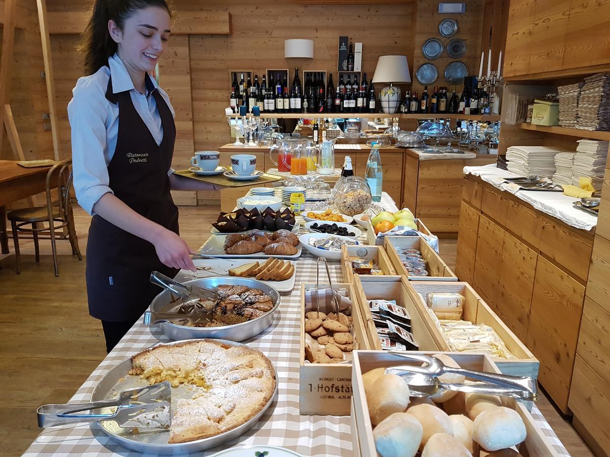 ברנזי Hotel Pedretti מראה חיצוני תמונה