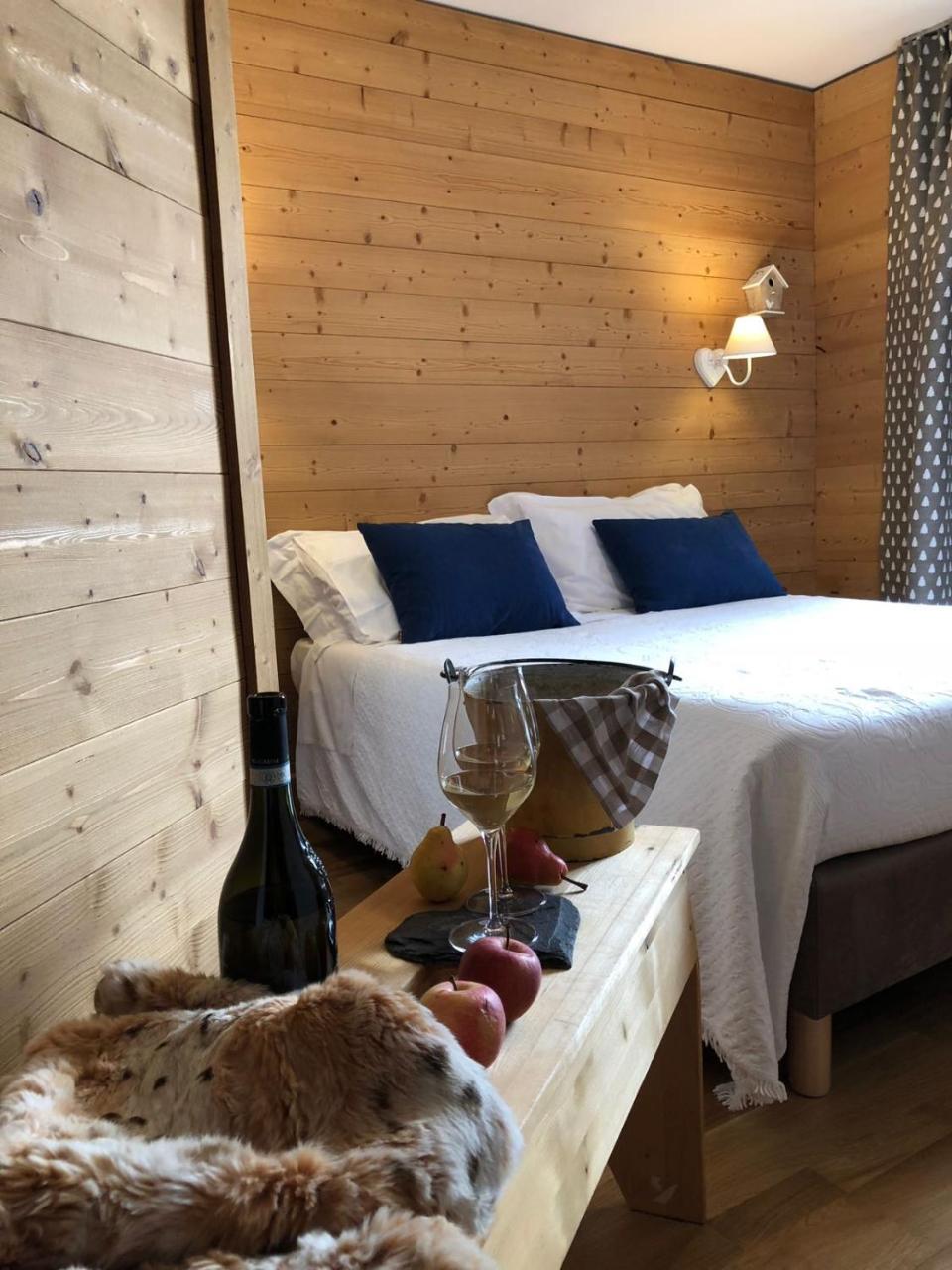ברנזי Hotel Pedretti מראה חיצוני תמונה
